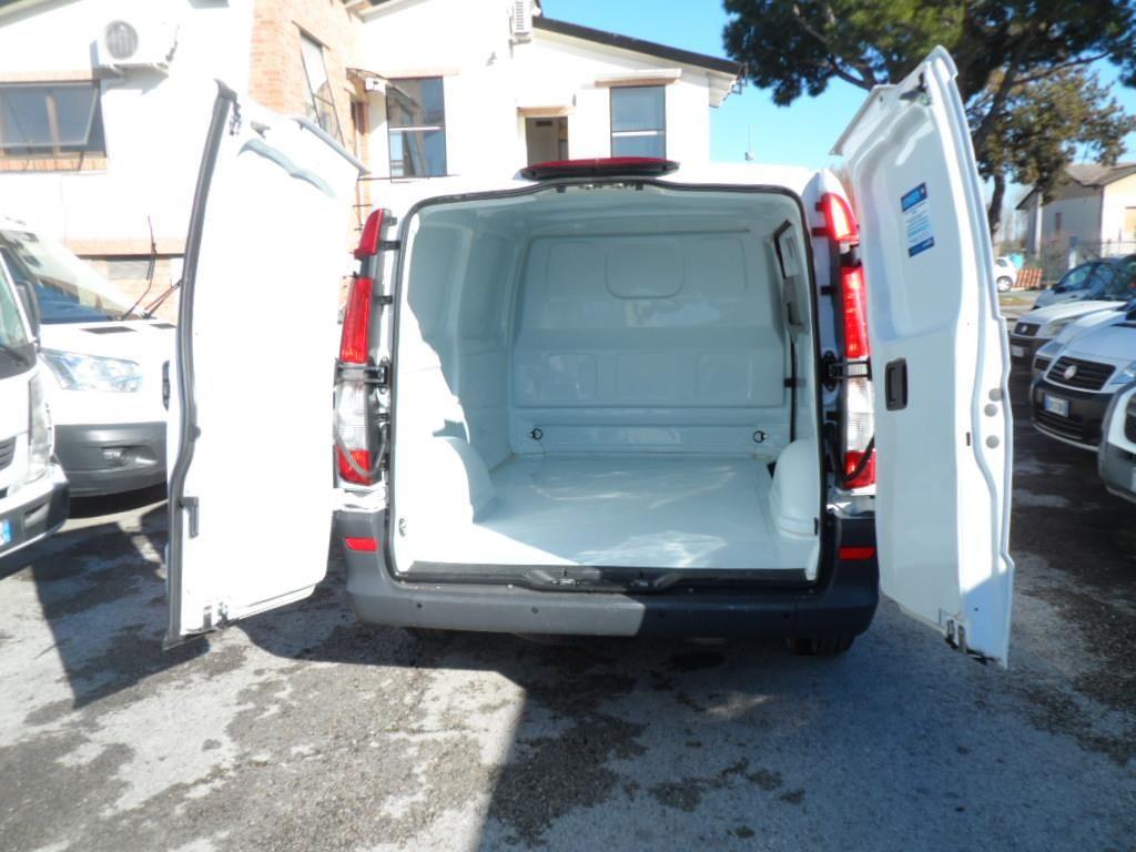 Mercedes-benz vito 116 cdi long coibentato