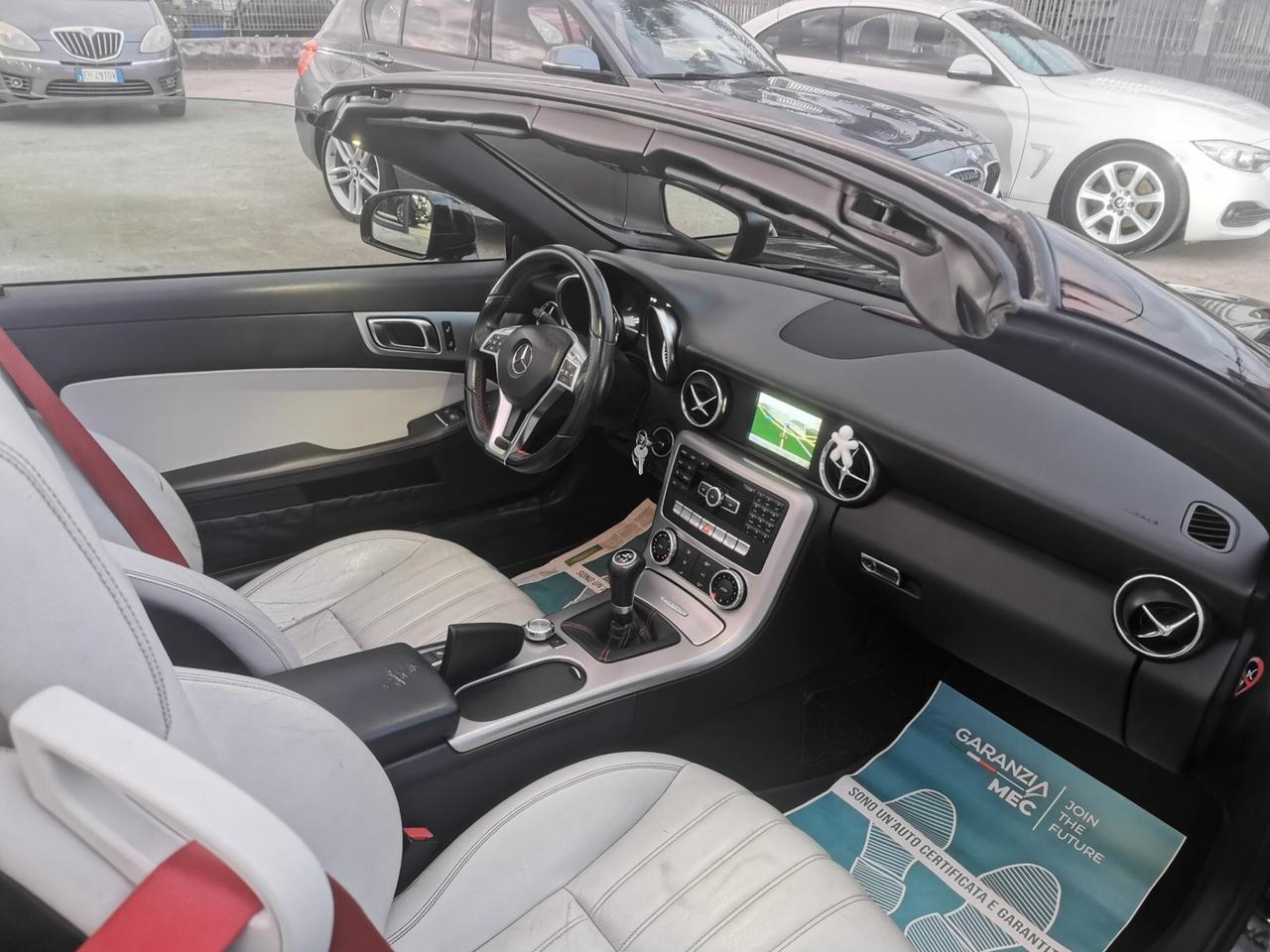 Mercedes-Benz SLK 184cv AMG Premium 2012