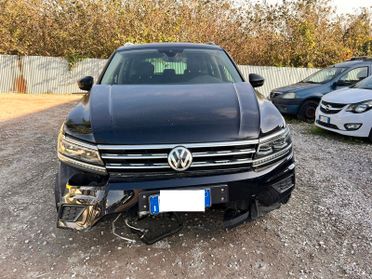 Volkswagen Tiguan 2.0 TDI SCR DSG 4MOTION Advanced BMT