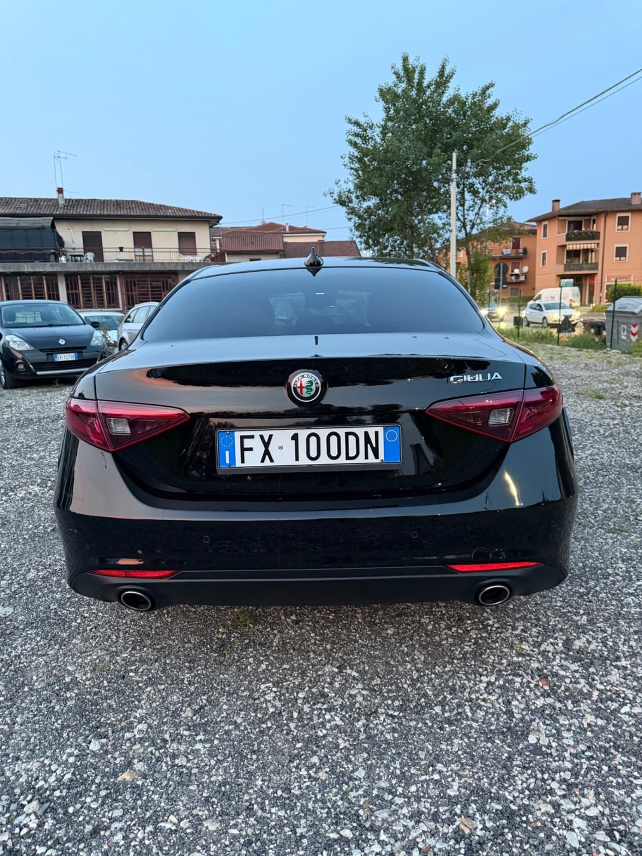 Alfa Romeo Giulia 2.2 Turbodiesel 190 CV AT8 Lusso