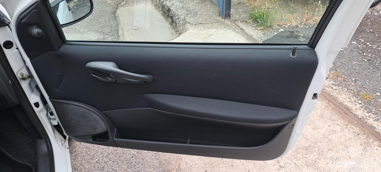 Fiat Punto 1.2 3 porte Active