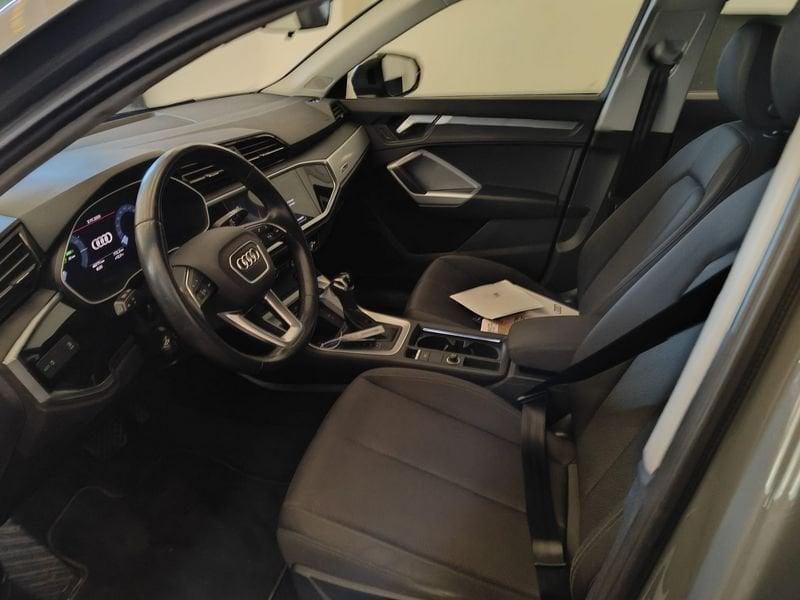 Audi Q3 Q3 SPB 45 TFSI e S tronic Business Plus