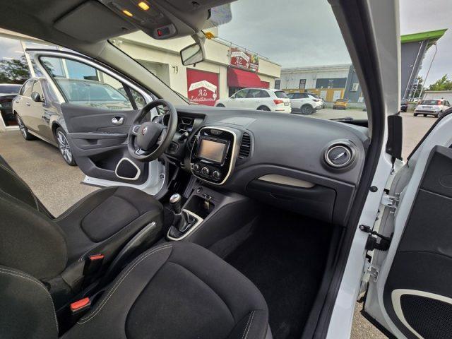 RENAULT Captur TCe 12V 90 CV Energy Intens NEOPATENTATI PERMUTE