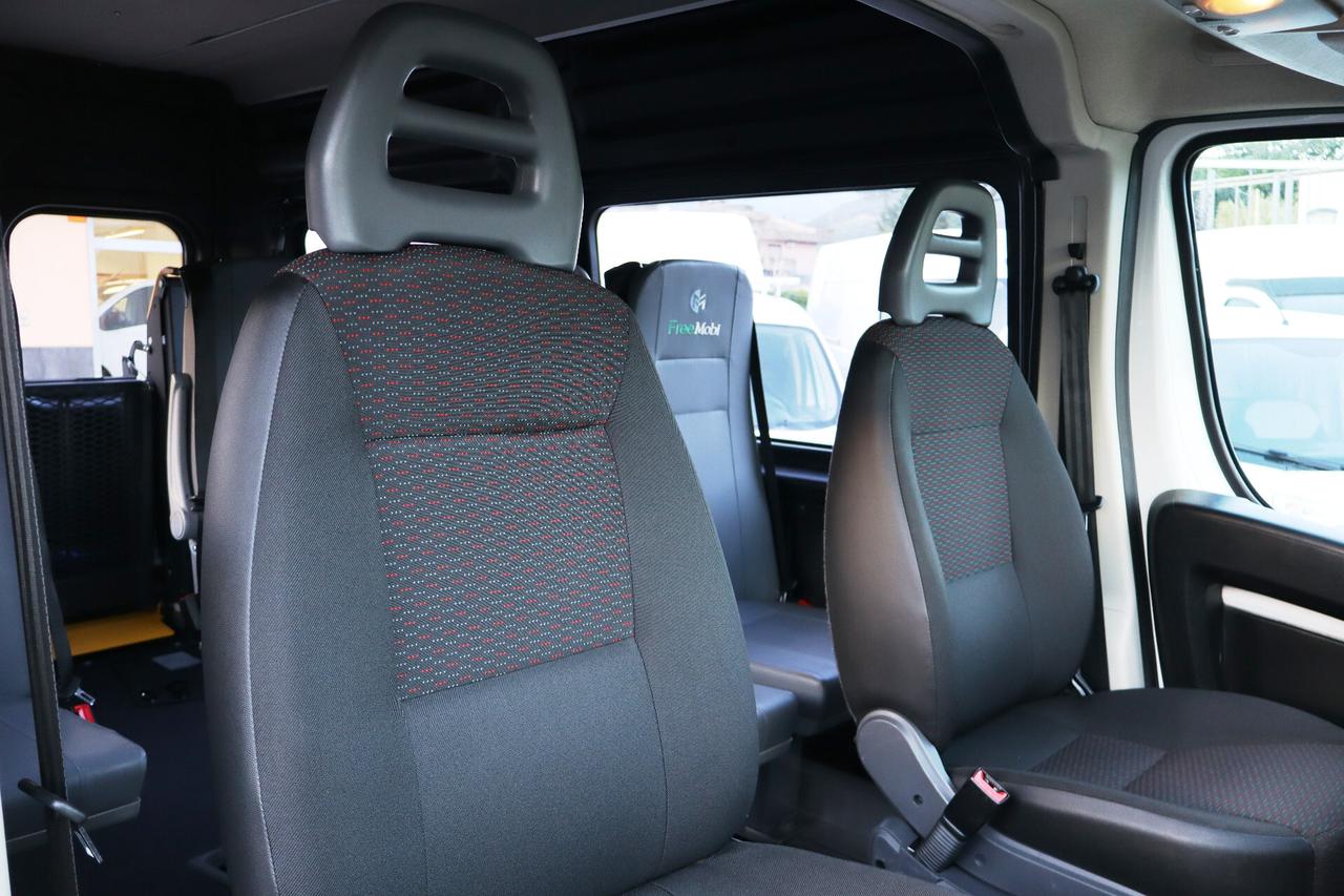 Peugeot Boxer 2.2 Bluehdi 140 Cv - Trasporto Disabili - Sollevatore Elettrico doppio braccio