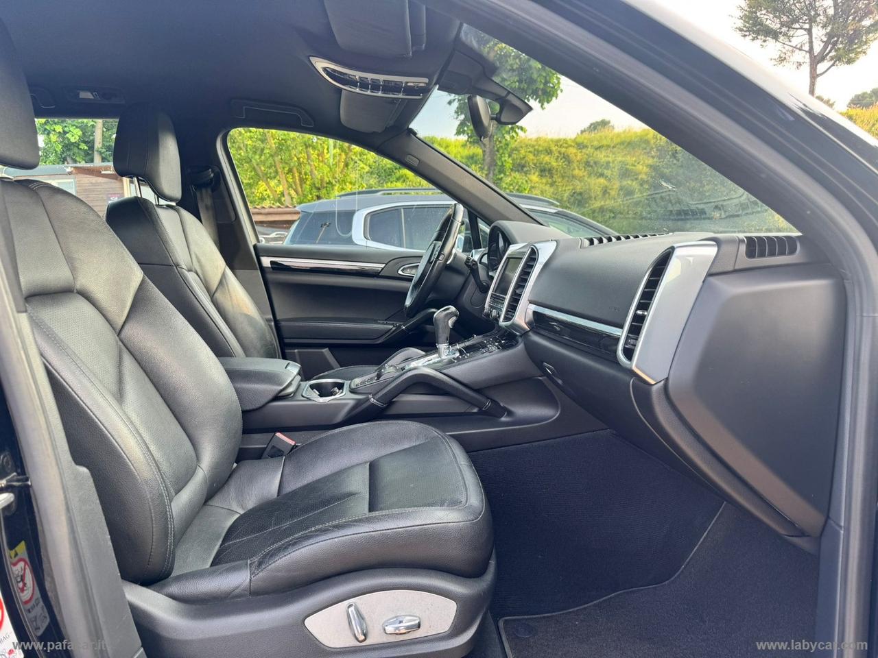 PORSCHE Cayenne 3.0 Diesel