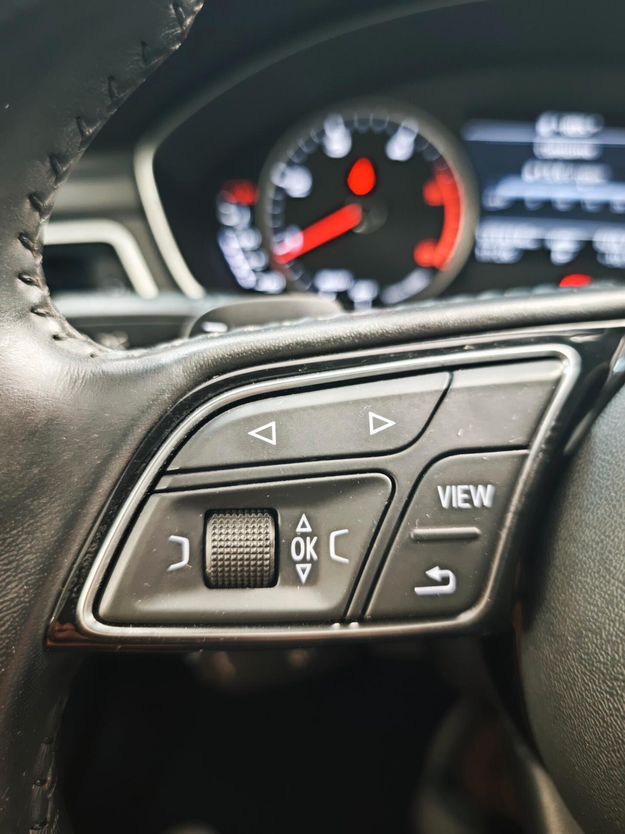 Audi A4 2.0 TDI 150 CV S tronic Business Sport COME NUOVA