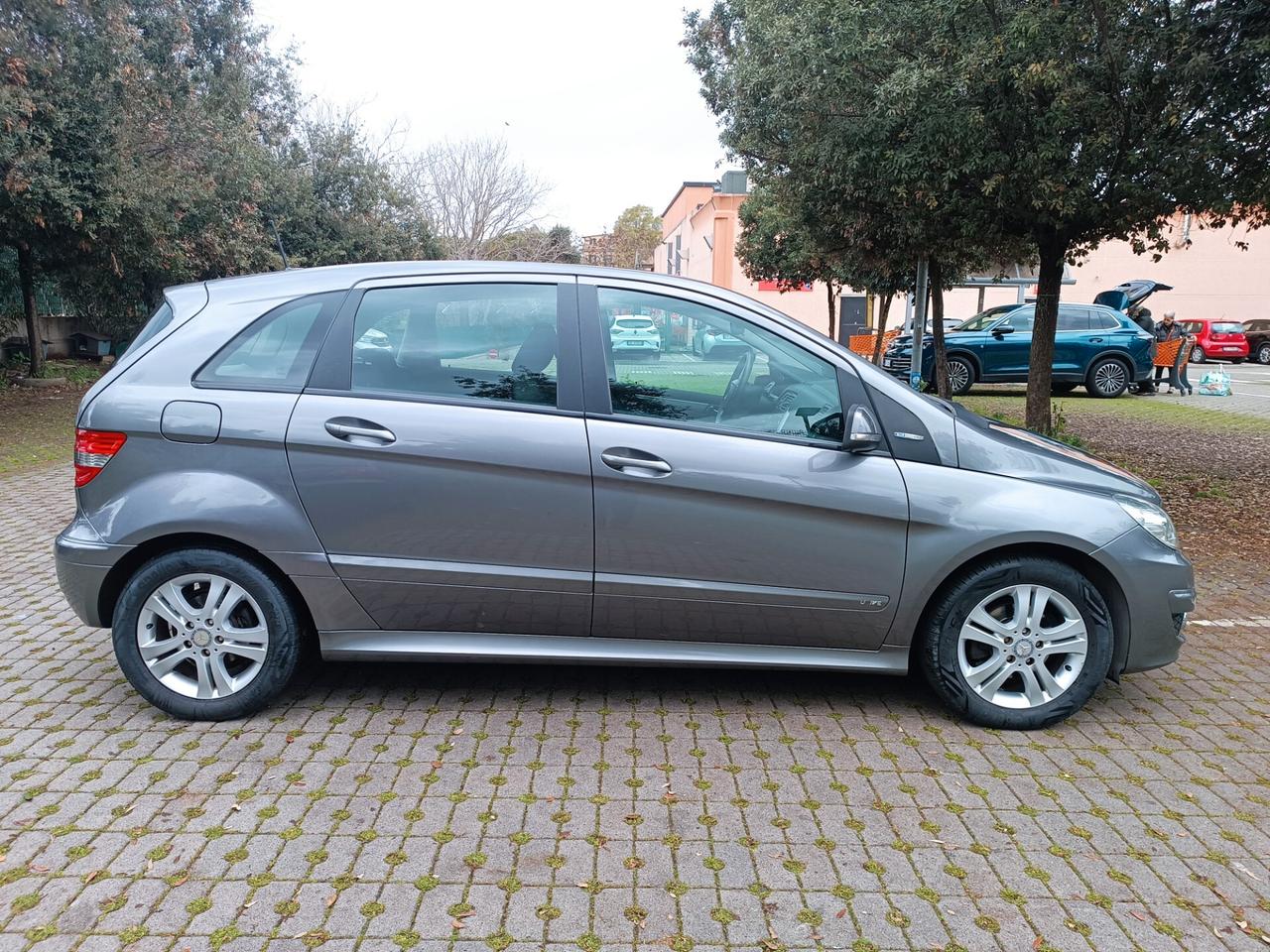 Mercedes-benz B 180 BlueEFFICIENCY Executive