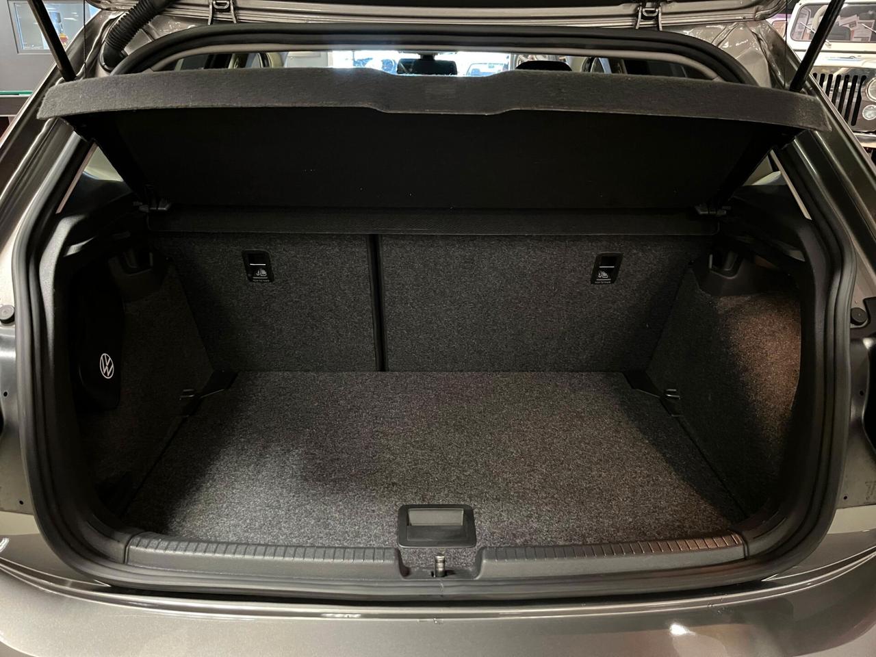 Volkswagen Polo 1.0 TSI R-Line