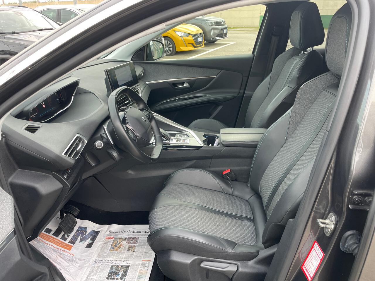 Peugeot 3008 1.5 BlueHDi 130cv EAT8 Allure Pack