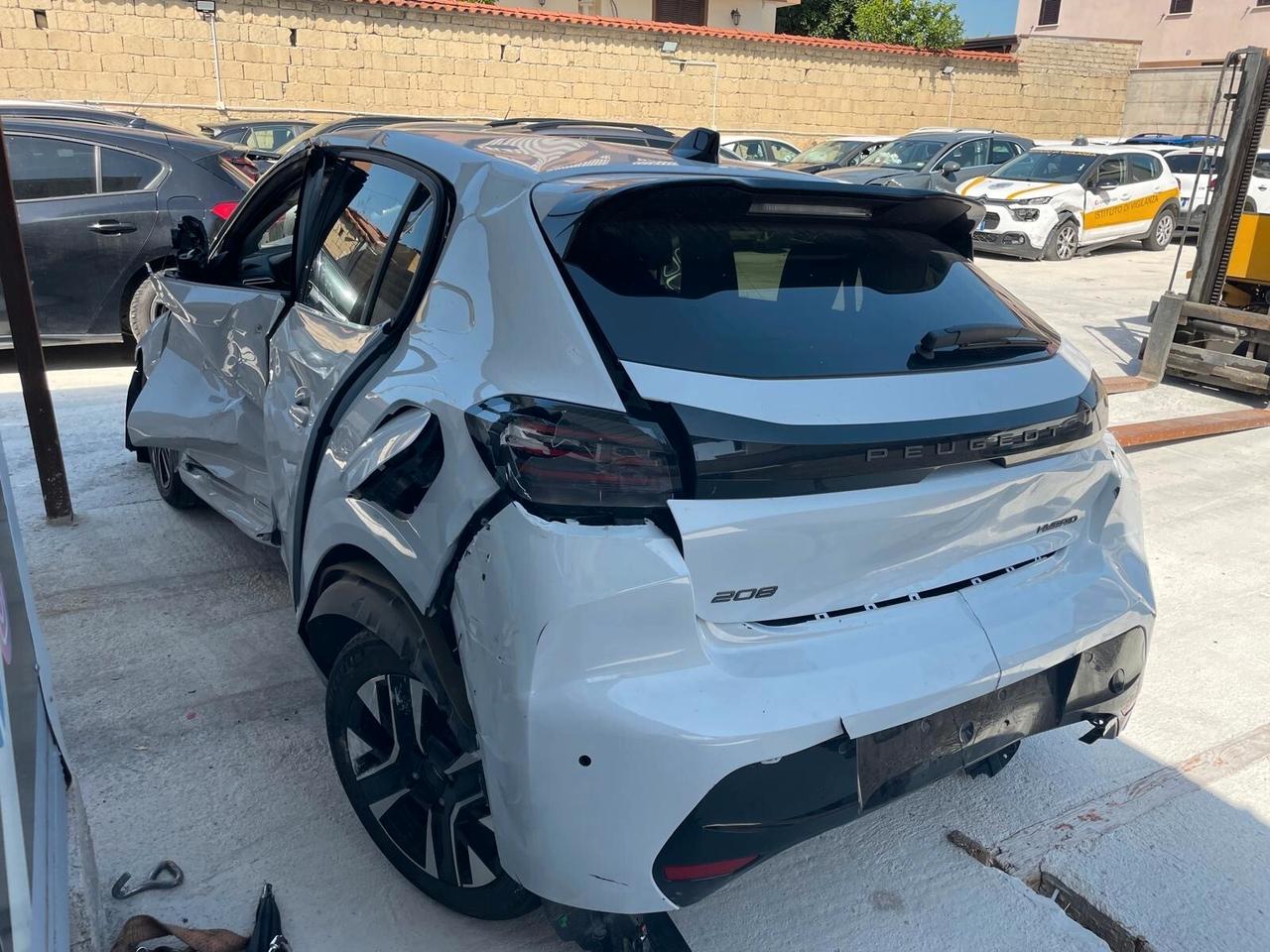 Peugeot 208 Hybrid 110 e-DCS6 Allure