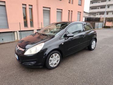 Opel Corsa 1.2 Benz euro 4 Sport neopatentati