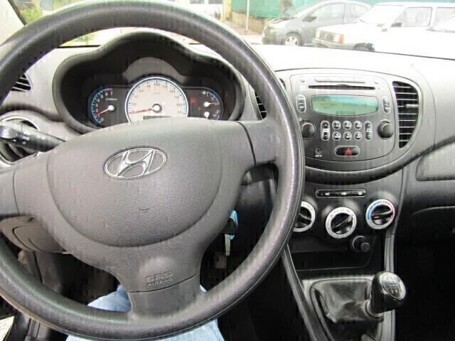 Hyundai i10 1.1 12V preparata con cura