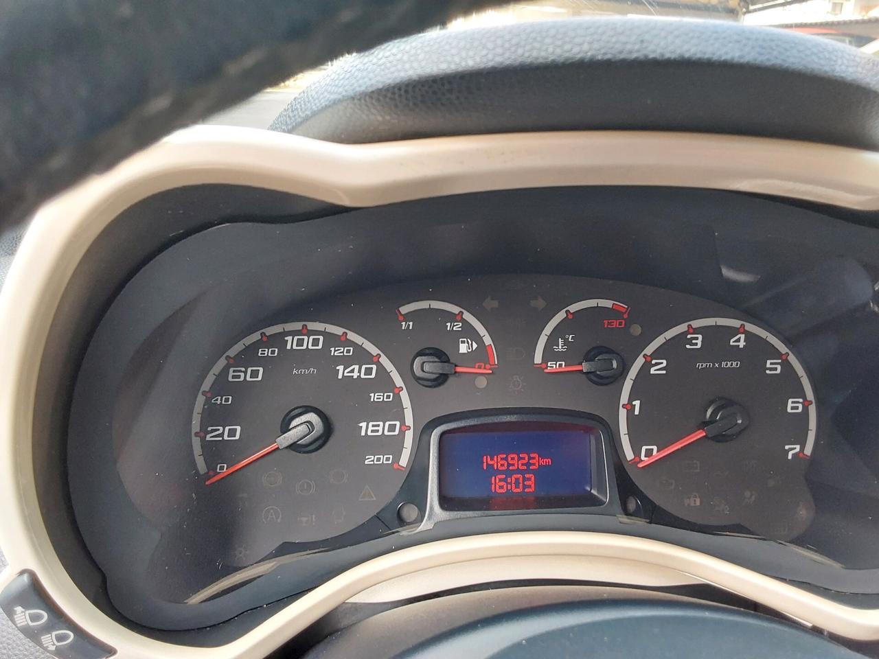 Ford Ka 1.3 TDCi 75CV Titanium