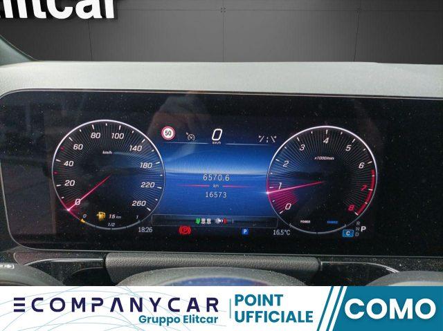 MERCEDES-BENZ GLA 180 Automatic Progressive Advanced