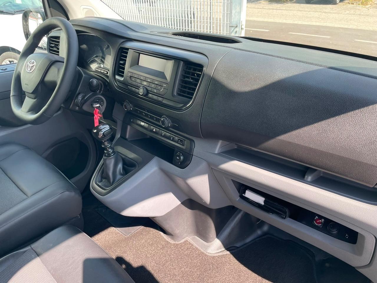 Toyota Proace 1.6 4D DISTRIBUZIONE E TAGLIANDO NUOVI