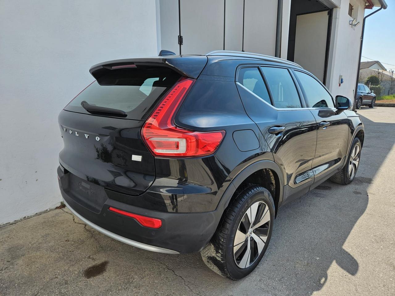 Volvo XC40 1.5 t4 recharge phev START GUASTO AL MOTORE