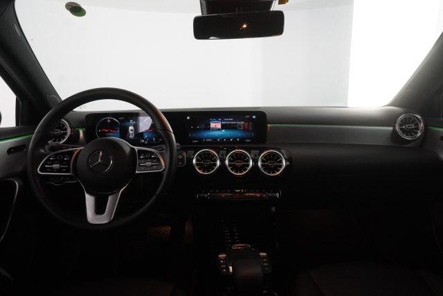 MERCEDES-BENZ A 180 A 180 d Automatic Progressive Advanced