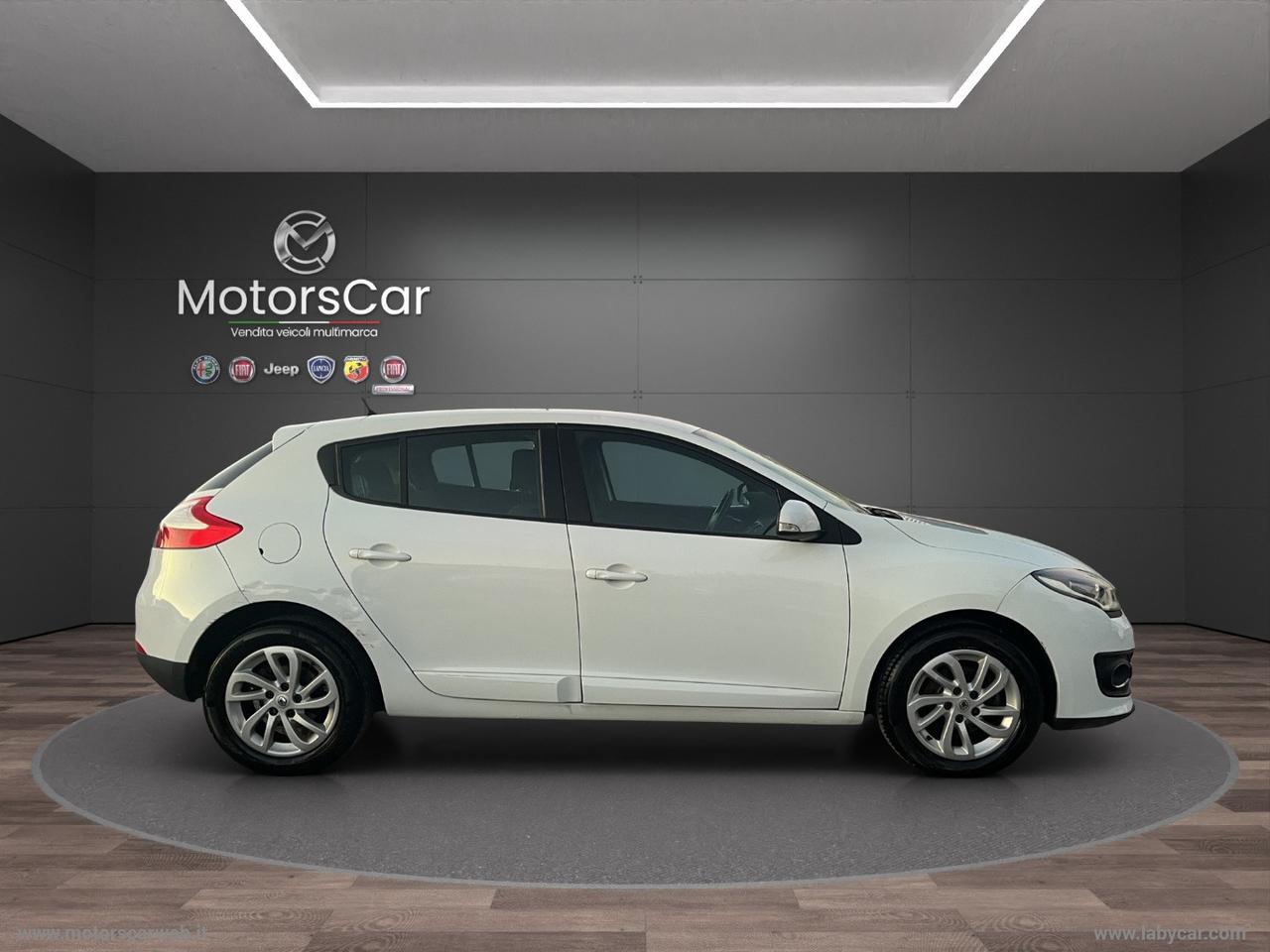 RENAULT Mégane 1.5 dCi 95 CV Wave