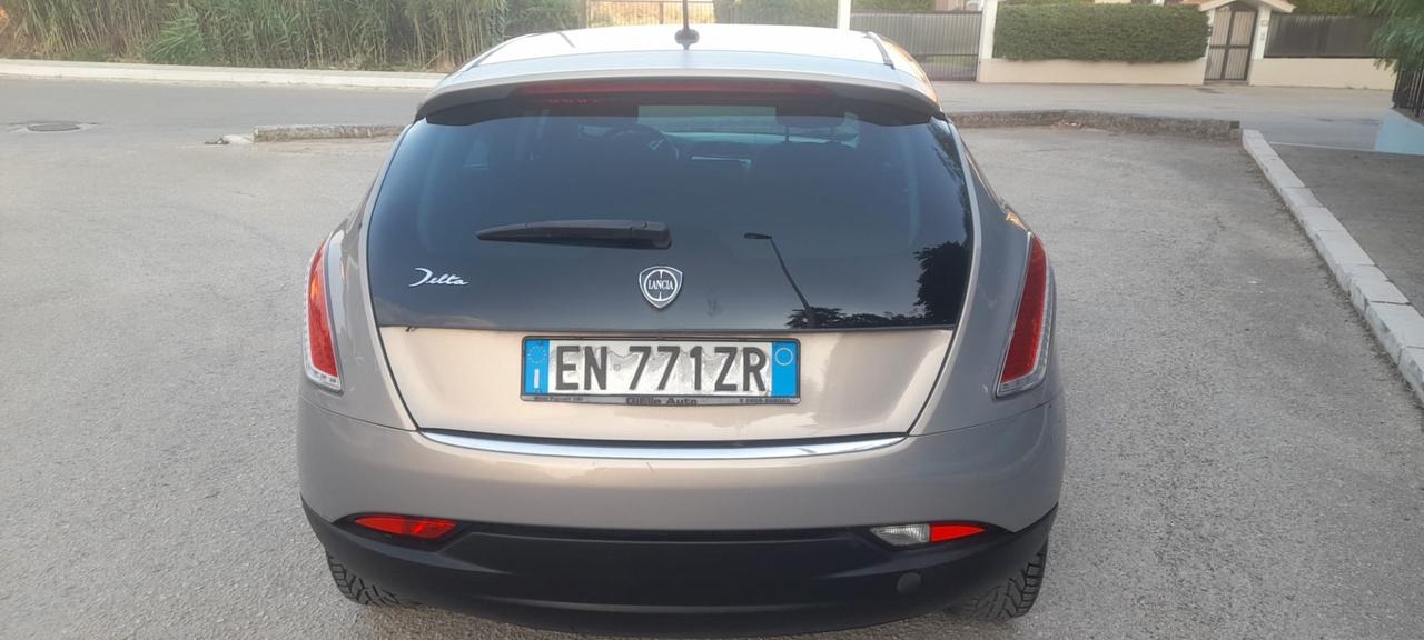 Lancia Delta 1.6 MJT DPF 105 CV Gold