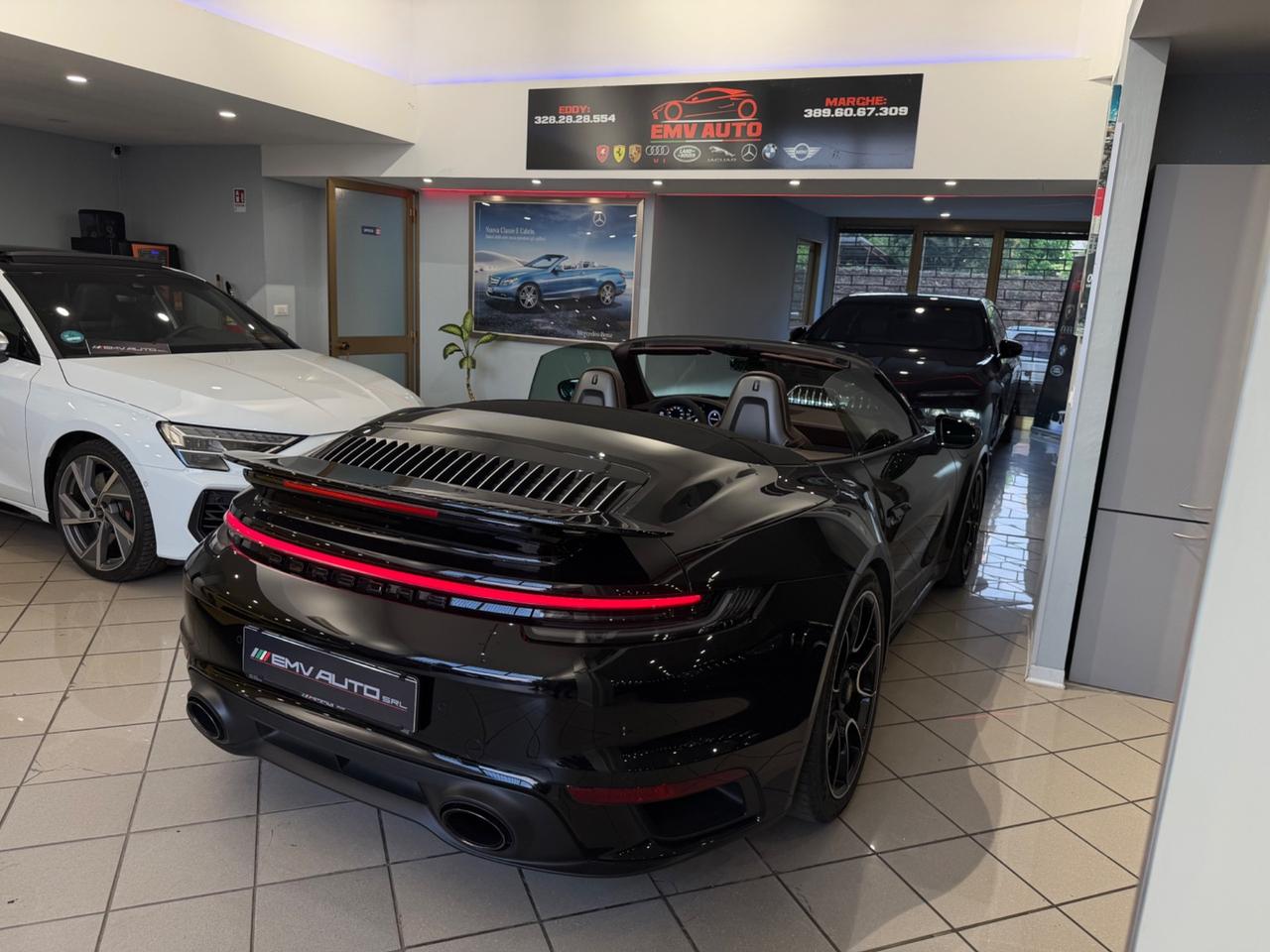 Porsche 911 Turbo S Cabriolet ufficiale italiana iva esposta