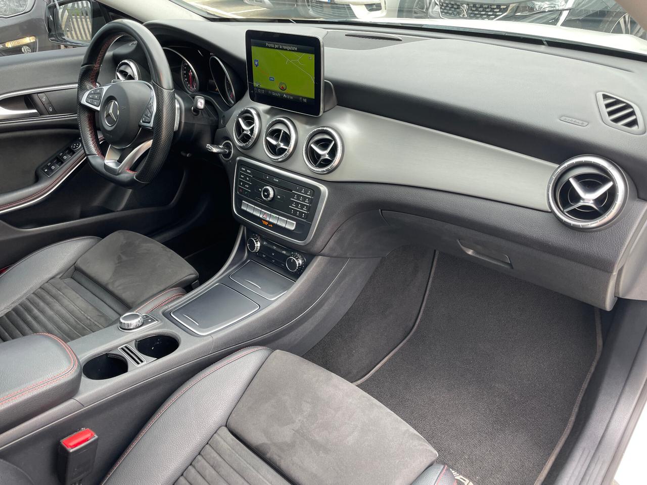 Mercedes-benz CLA 220 d S.W. 4Matic Automatic Premium-TETTO