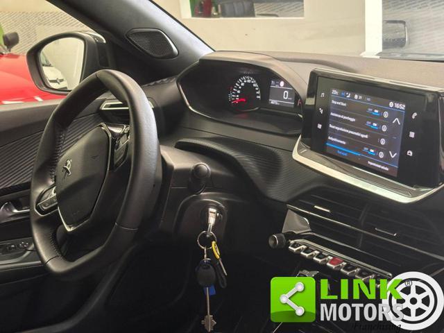 PEUGEOT 2008 PureTech 100 S&S Allure Pack KM CERT, LED.