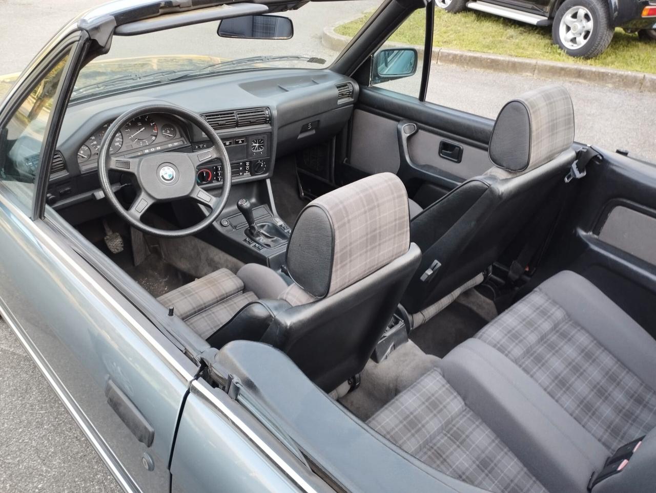 Bmw 320 i Cabrio E30