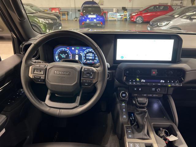 TOYOTA Land Cruiser 2.8 D4D A/T AWD Adventure