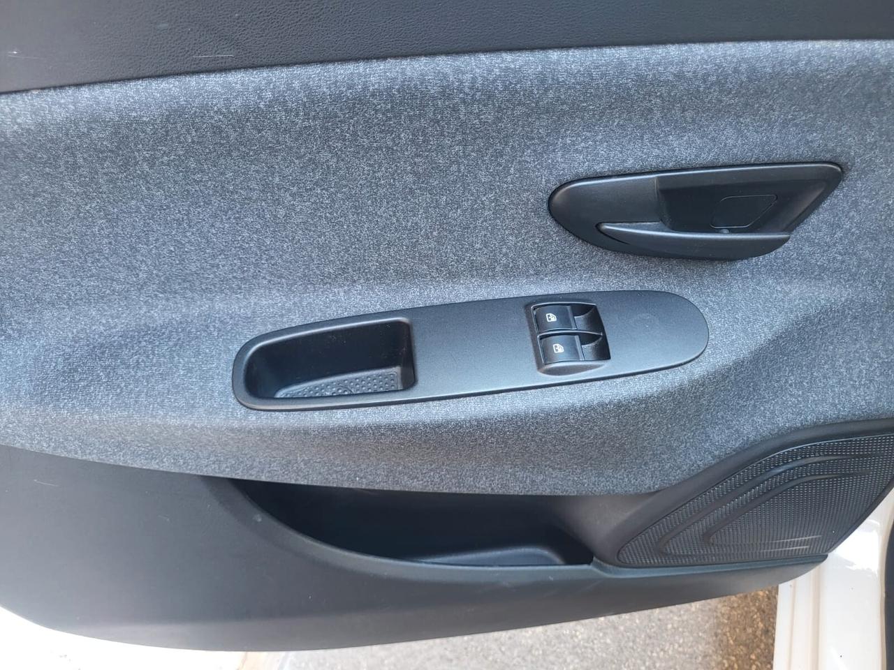 Lancia Ypsilon 1.2 69 CV 5 porte S&S Elefantino Blu...