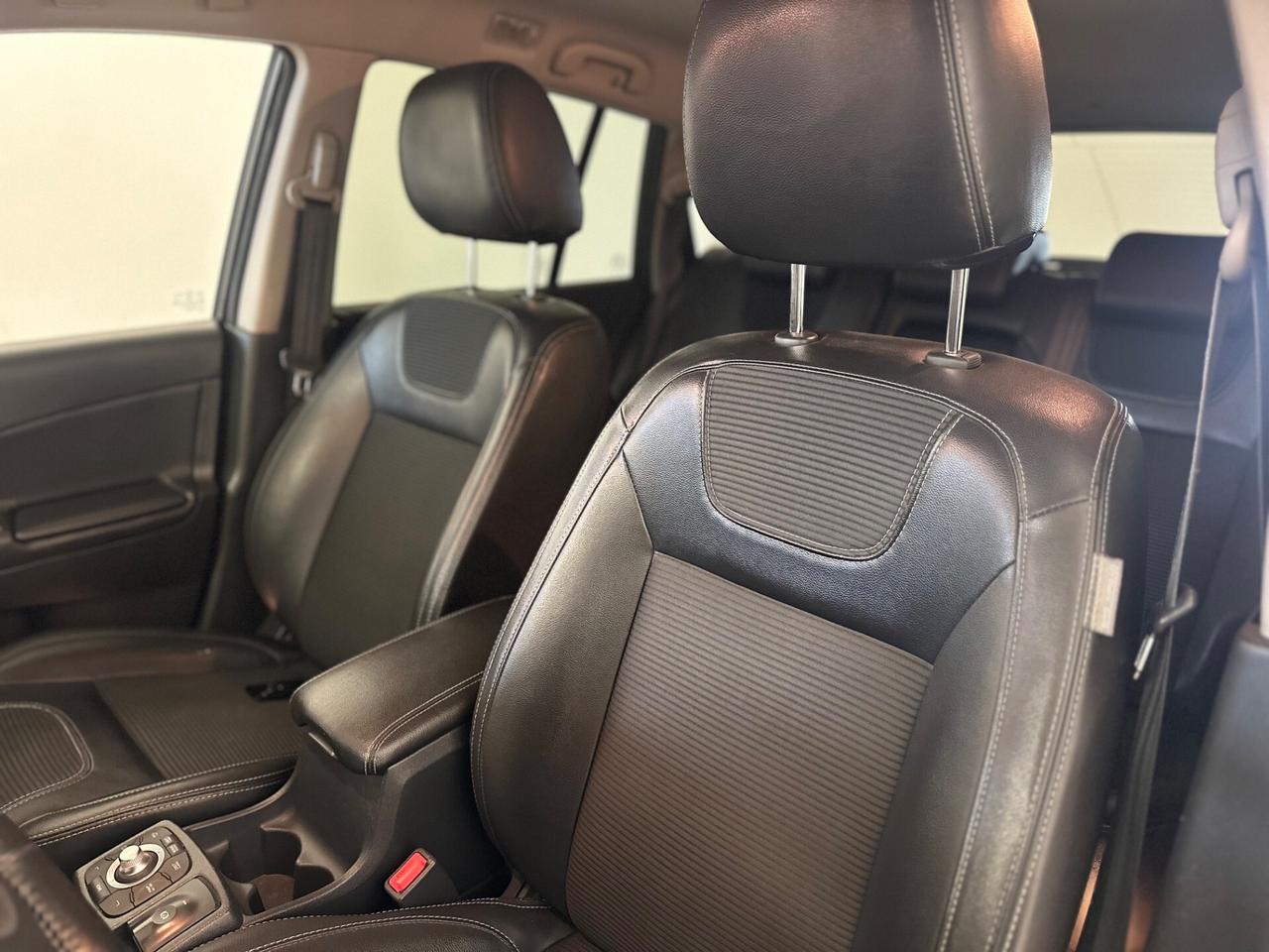 Renault Koleos 2.0 dCi 150CV 4X4 Bose AUTOMATICO GANCIO TRAINO