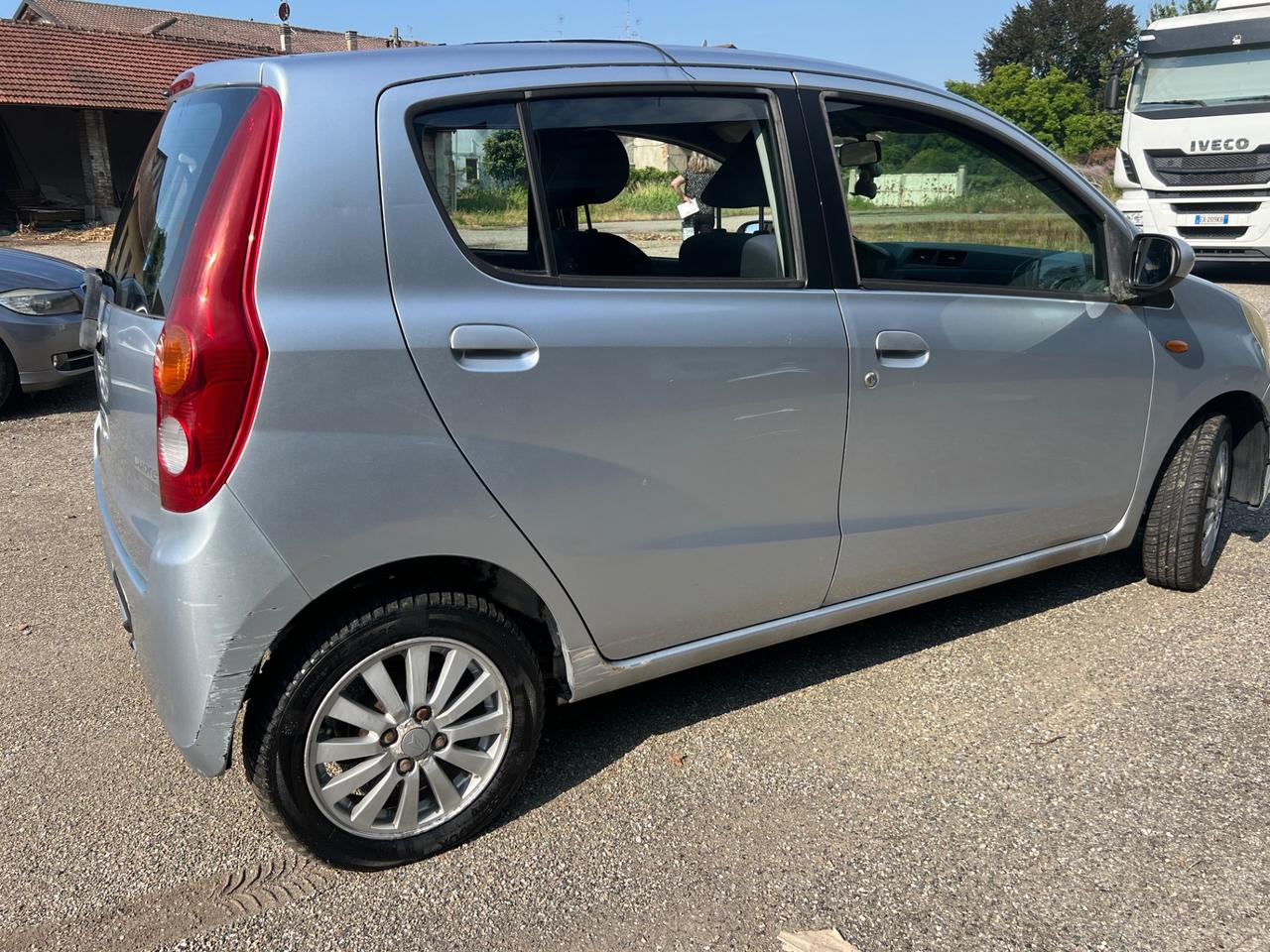 Daihatsu Cuore 1.0 12V 5 porte SX