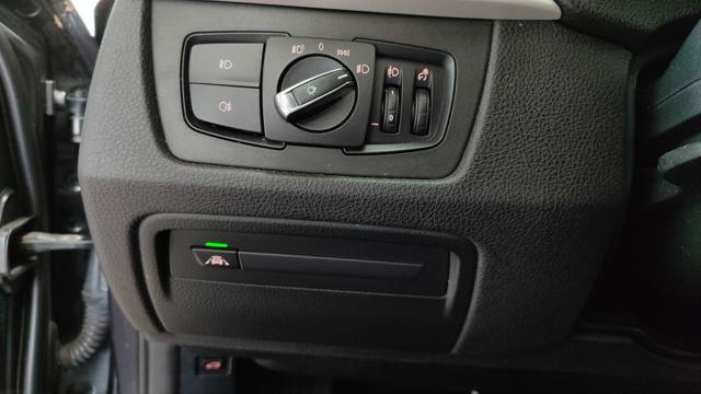 BMW 320 d XDrive Touring Business Advantage