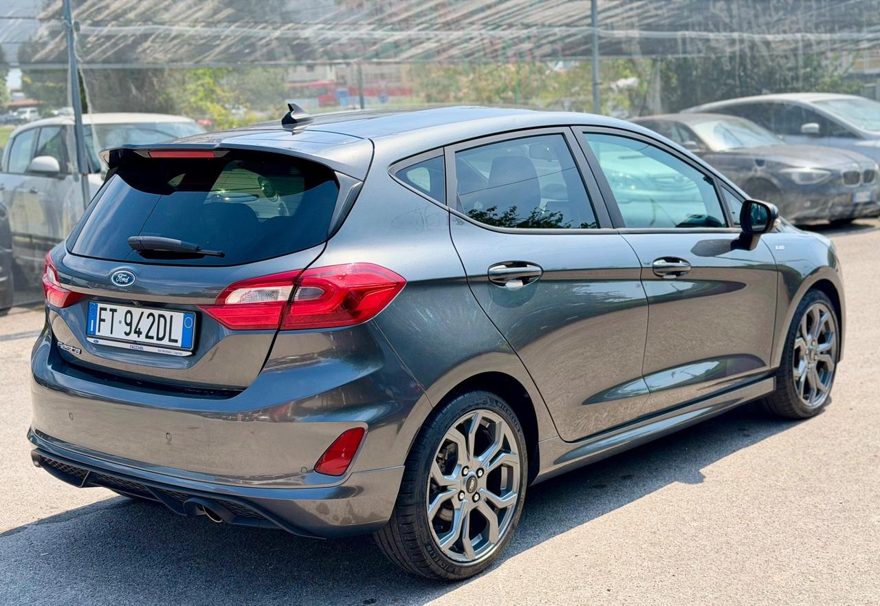 Ford Fiesta 2018 1.5 TDCi 5 porte ST-Line km40,000 ok neopatentati ! ! !