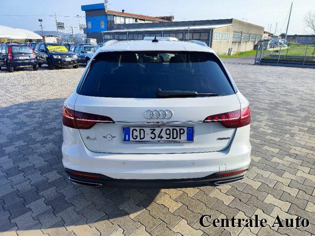 AUDI A4 Avant 40 TDI quattro S tronic Business Advanced