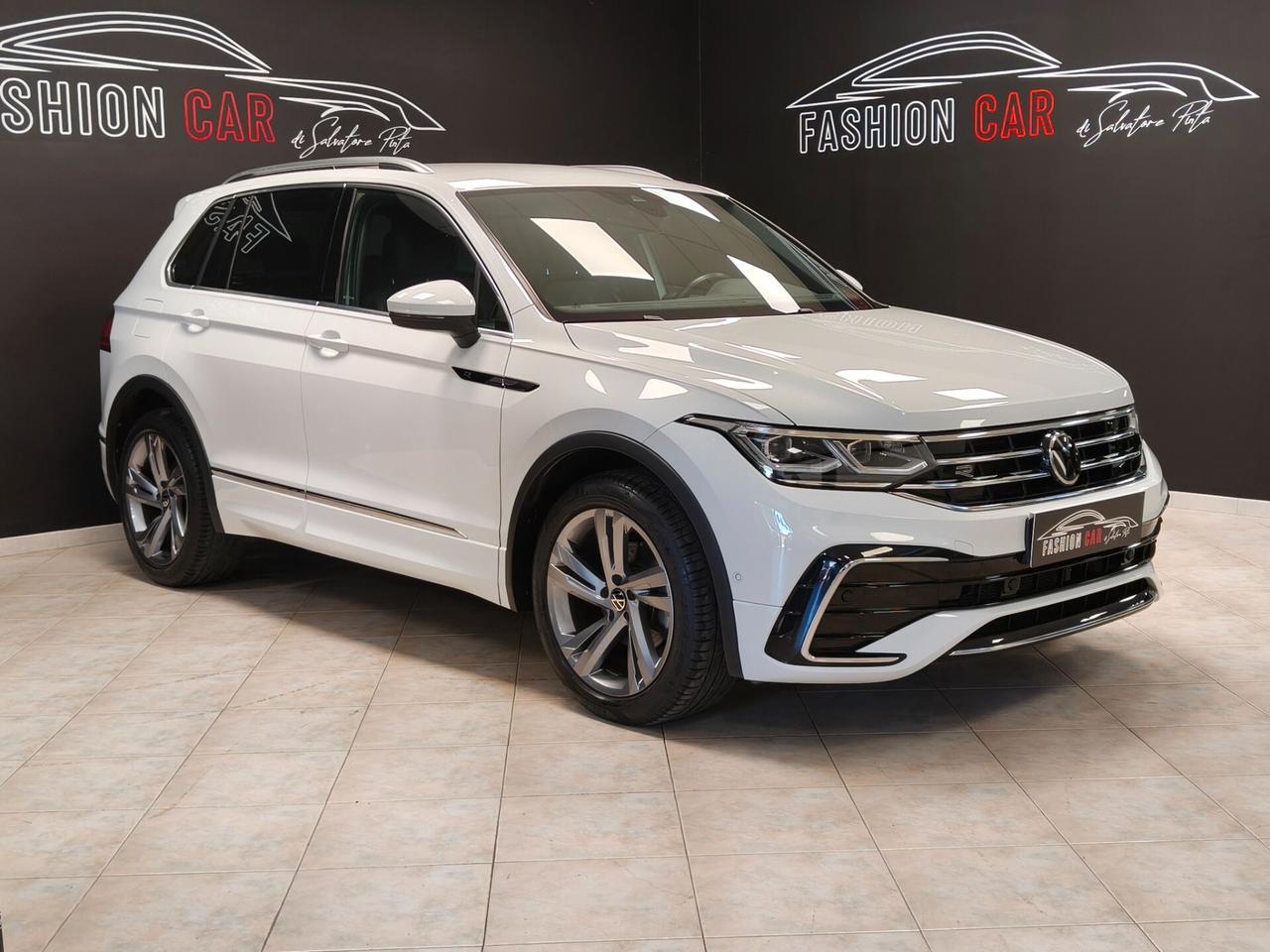 Volkswagen Tiguan 2.0 TDI 150 CV SCR DSG R-Line