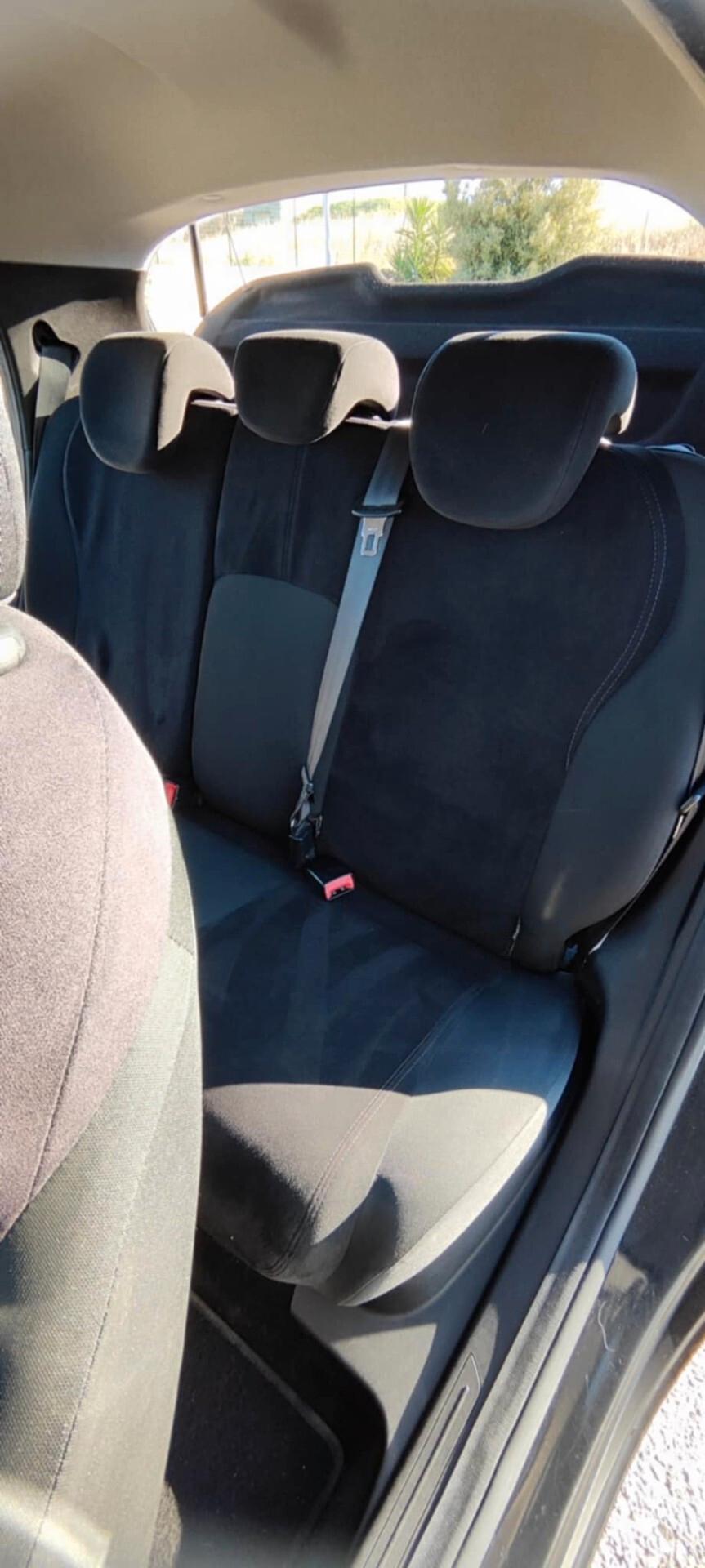 Lancia Ypsilon 1.2 69 CV 5 porte GPL Ecochic Platinum