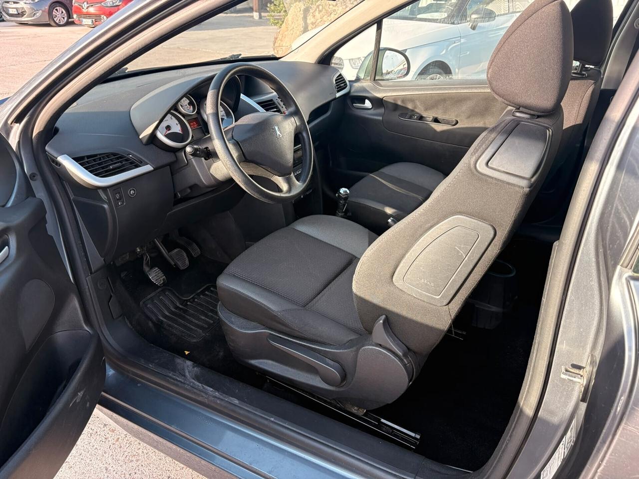 Peugeot 207 1.4 8V 75CV 3p. X Line ECO GPL