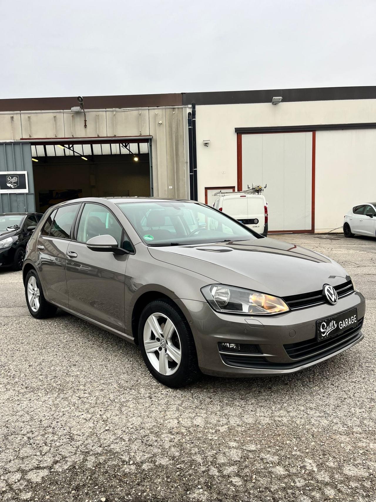 Volkswagen Golf VII 1.2 NEOPATENTATI