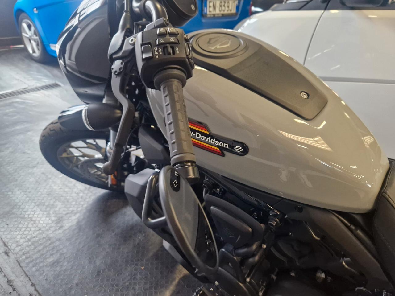 Harley-davidson Nightster special solo 113km