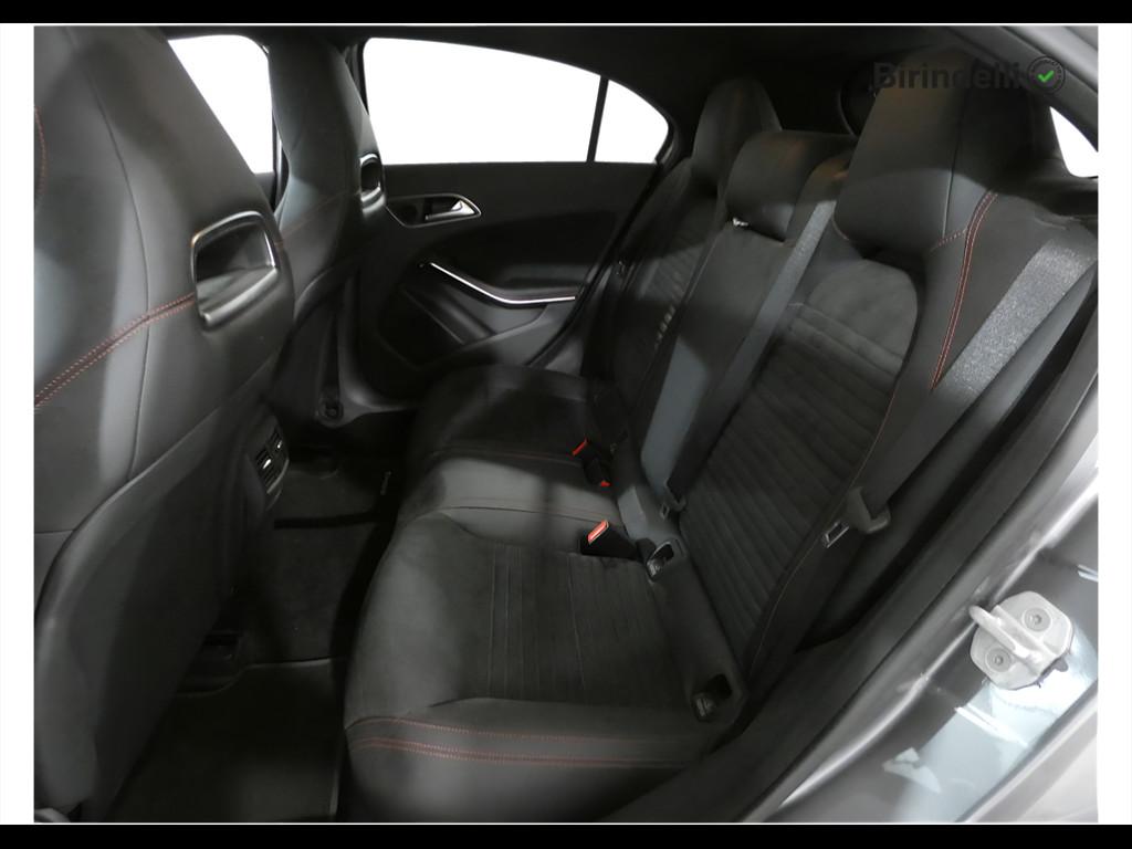 Mercedes-Benz Classe A (W176) - A 200 d Automatic Premium