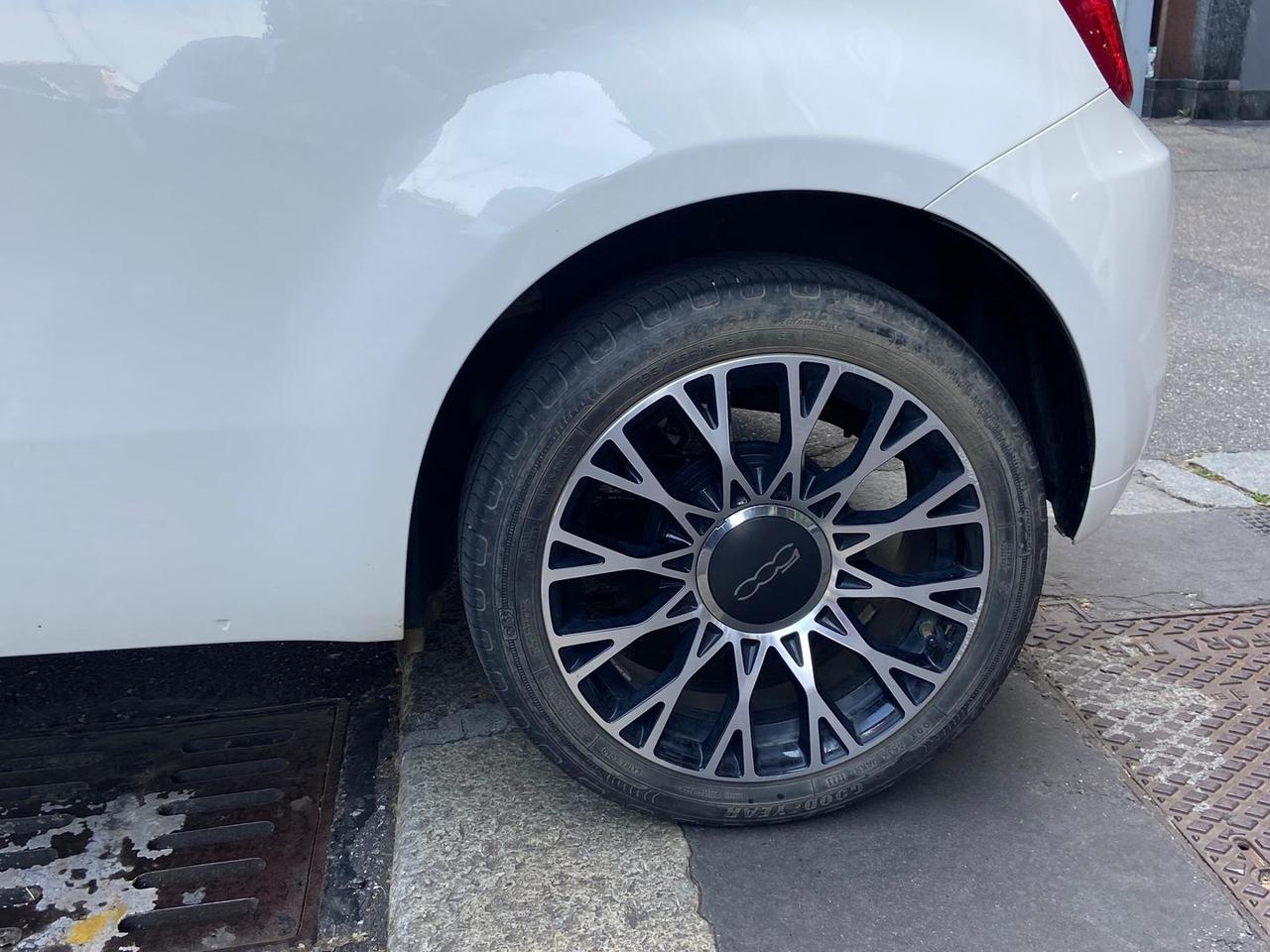 Fiat 500 Dolcevita 1.0 70 MHEV #10990