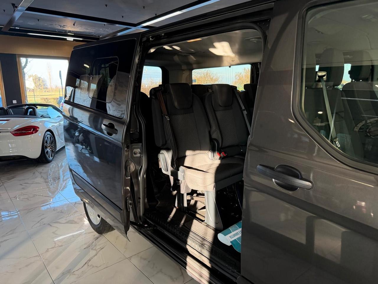 Ford Transit IVA ESPOSTA 9 Posti Lungo Km 70.000 Neopatentati