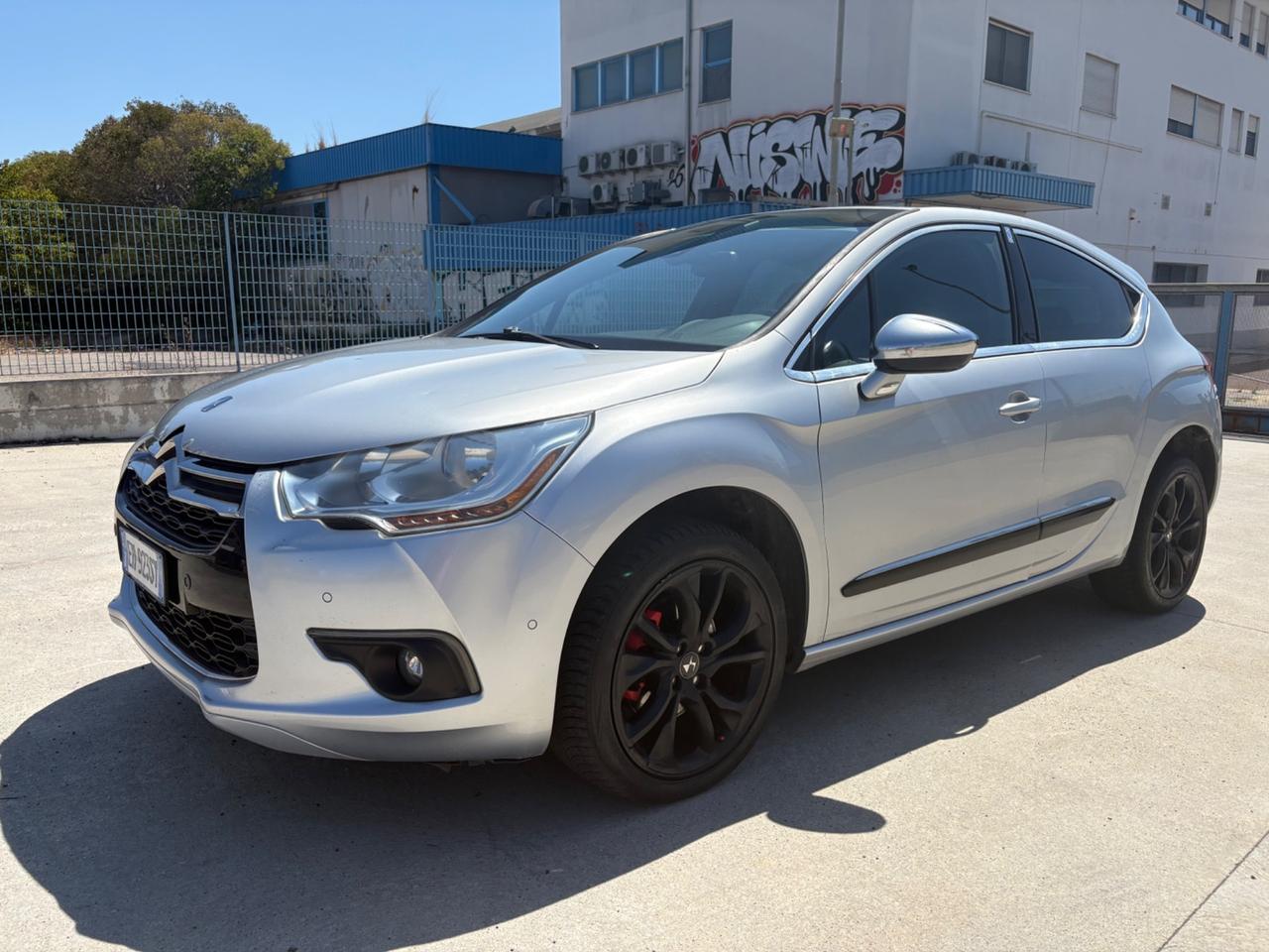 Ds DS4 4 2.0 HDi 160 Pure Pearl