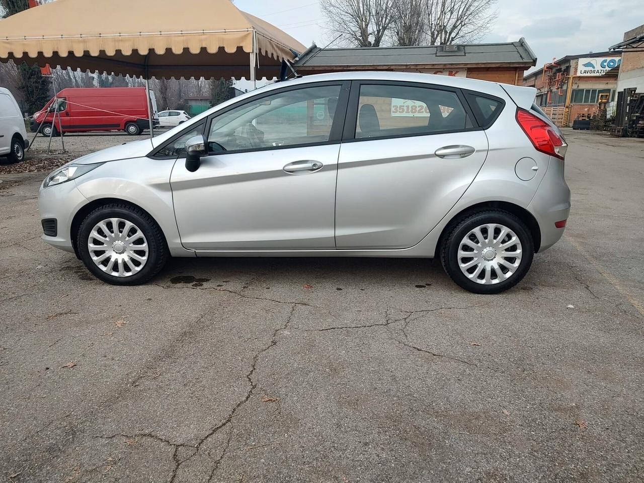 Ford Fiesta 1.4 5 porte Bz.- GPL Titanium, OK NEOPATENTATI, GARANZIA L.12 MESI