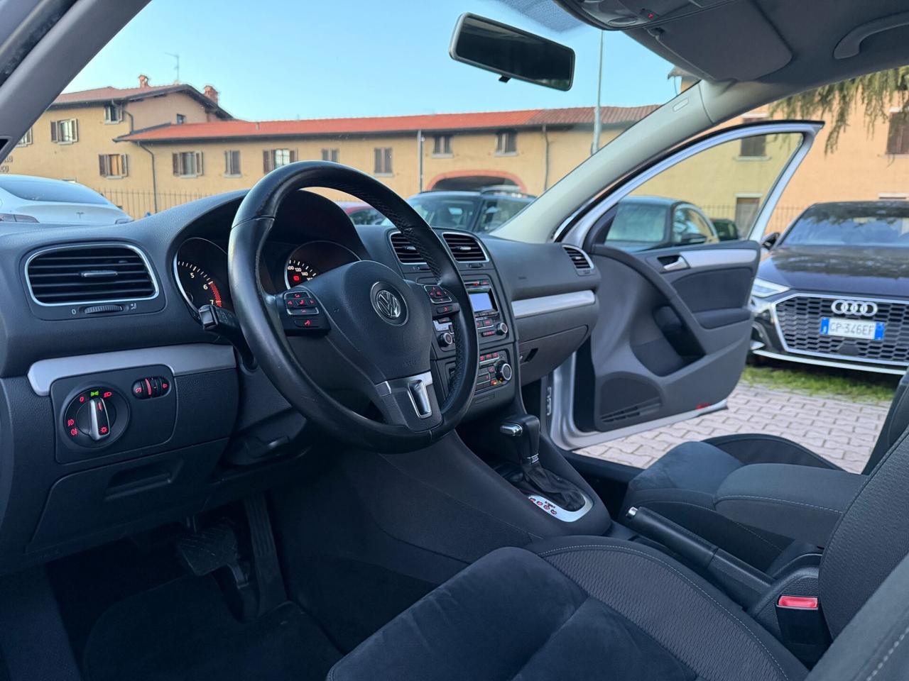 Volkswagen Golf 1.4 TSI 122CV 5p. Highline AUTOMATICA OK NEOPATENTATI