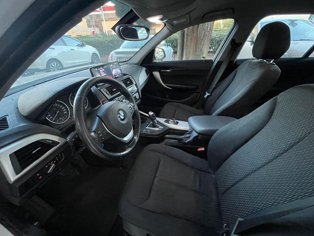 Bmw 118 118d 5p. Advantage