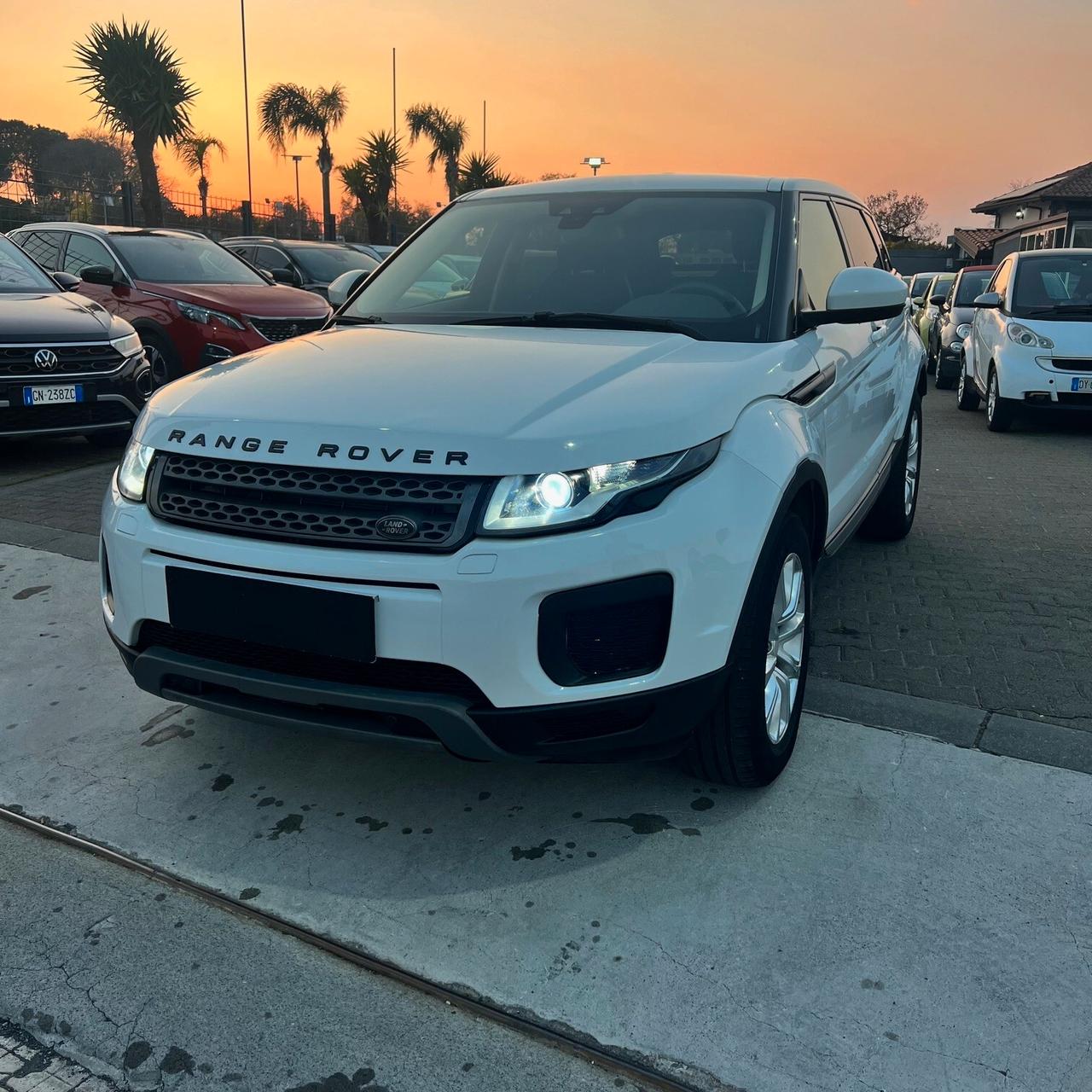 Land Rover Range Evoque 2.0 TD4 180 CV 5p. Autobiography