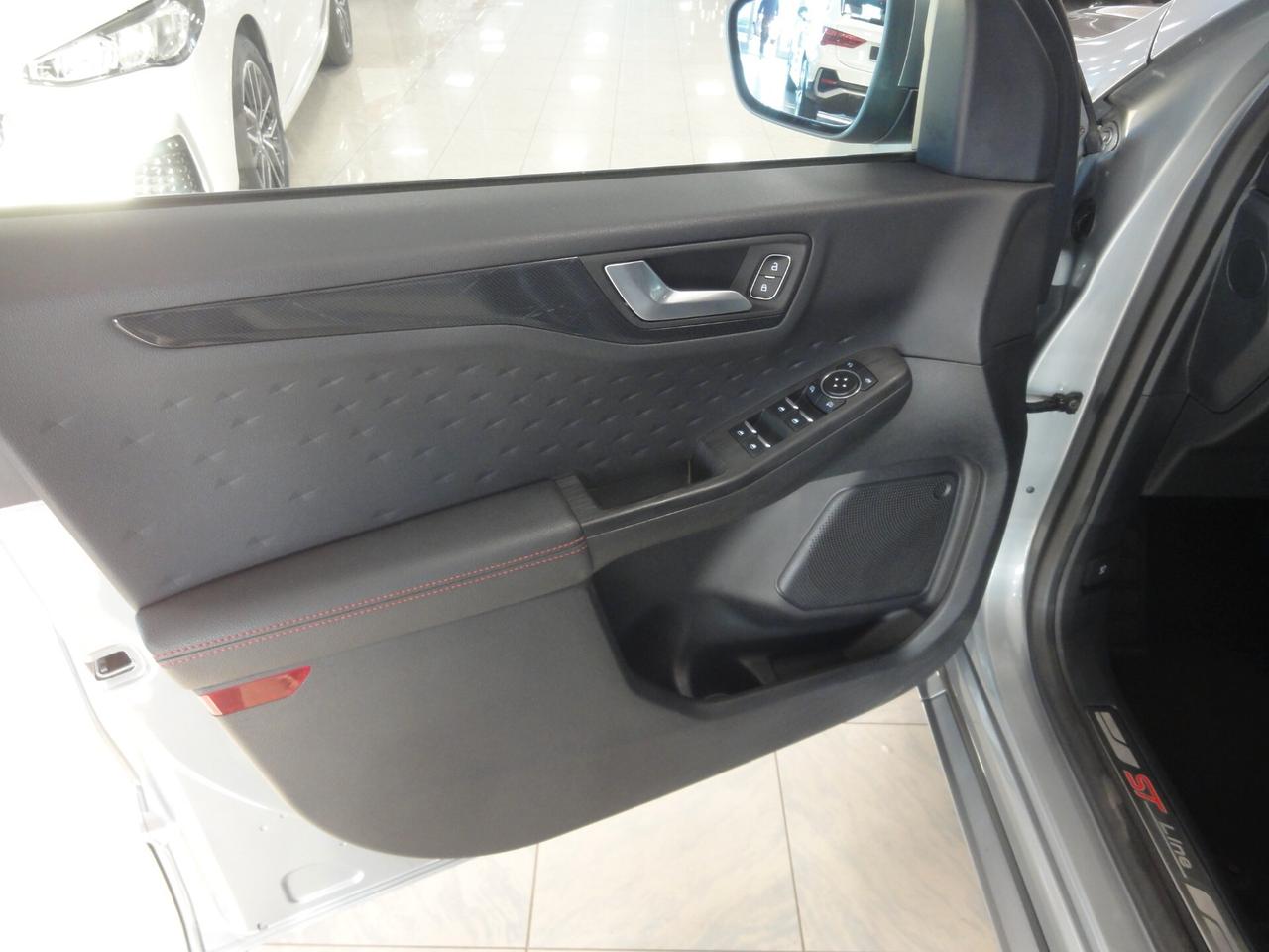 Ford Kuga 1.5 EcoBlue 120 CV aut. 2WD ST-Line