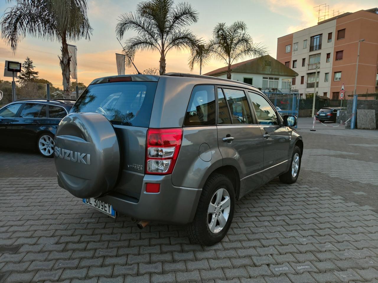 Suzuki Grand Vitara 1.9 DDiS 5 porte ottimaaaa