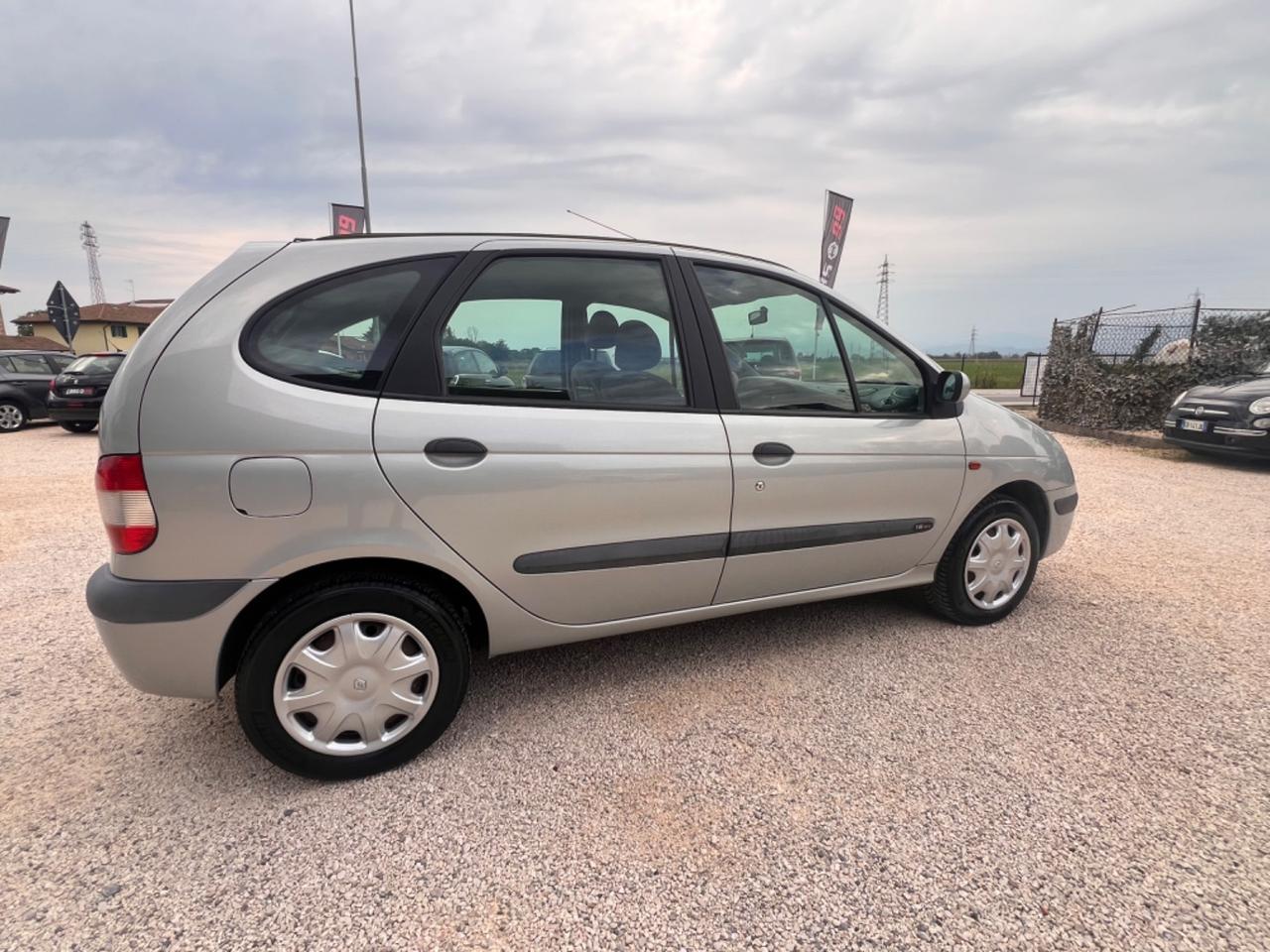 Renault Megane Mégane Scénic 1.6 16V cat RXE